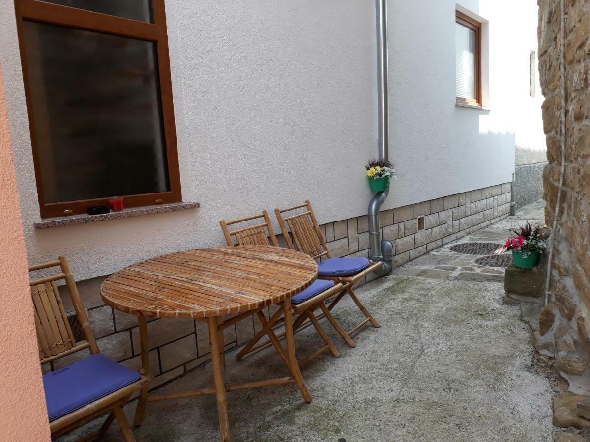 Apartment Korte Buitenkant foto